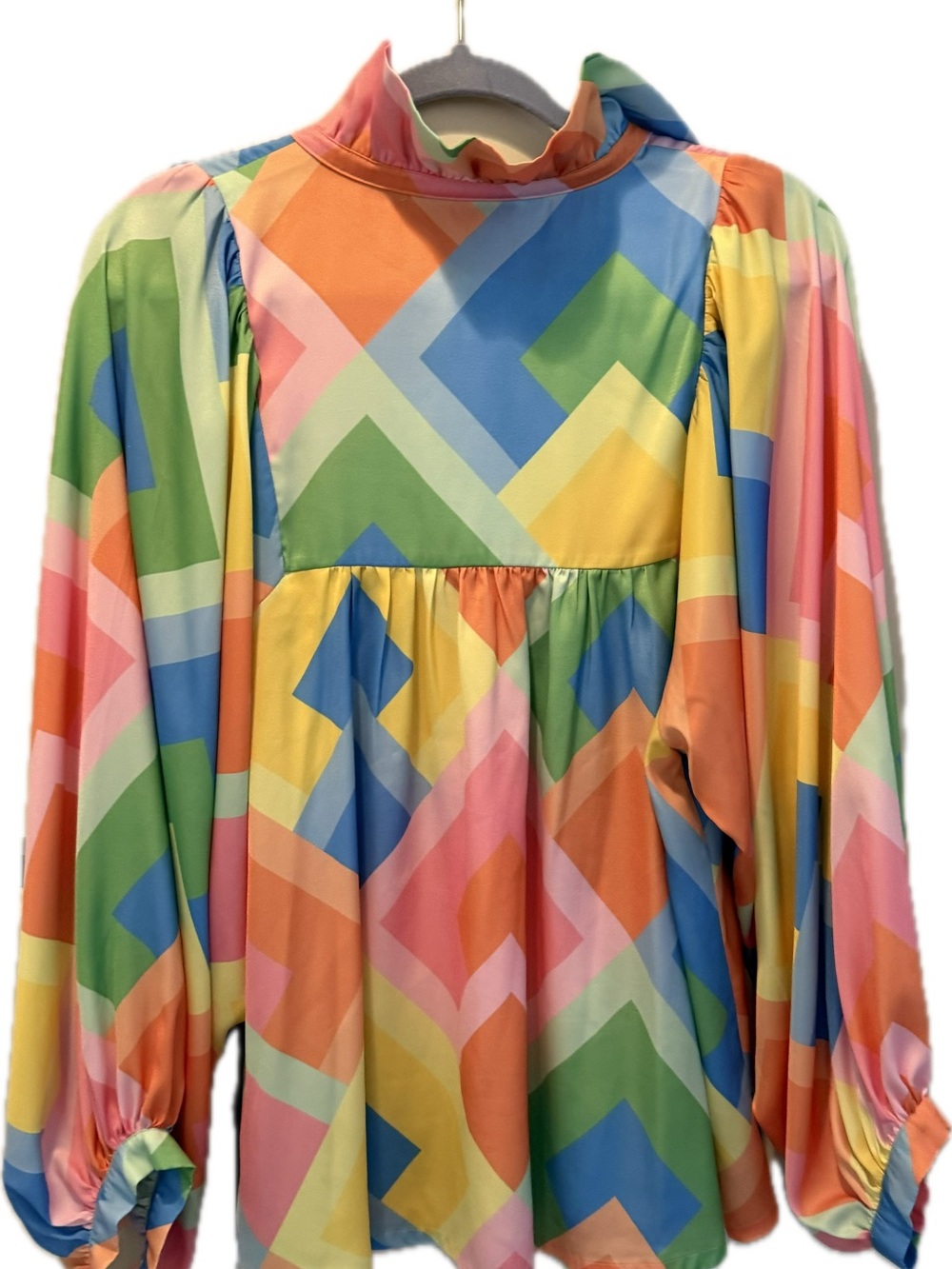 REDUCED Emily McCarthy EUC Multicolor Geometric Print Long-Sleeve Women's Blouse - Picture 2 of 2